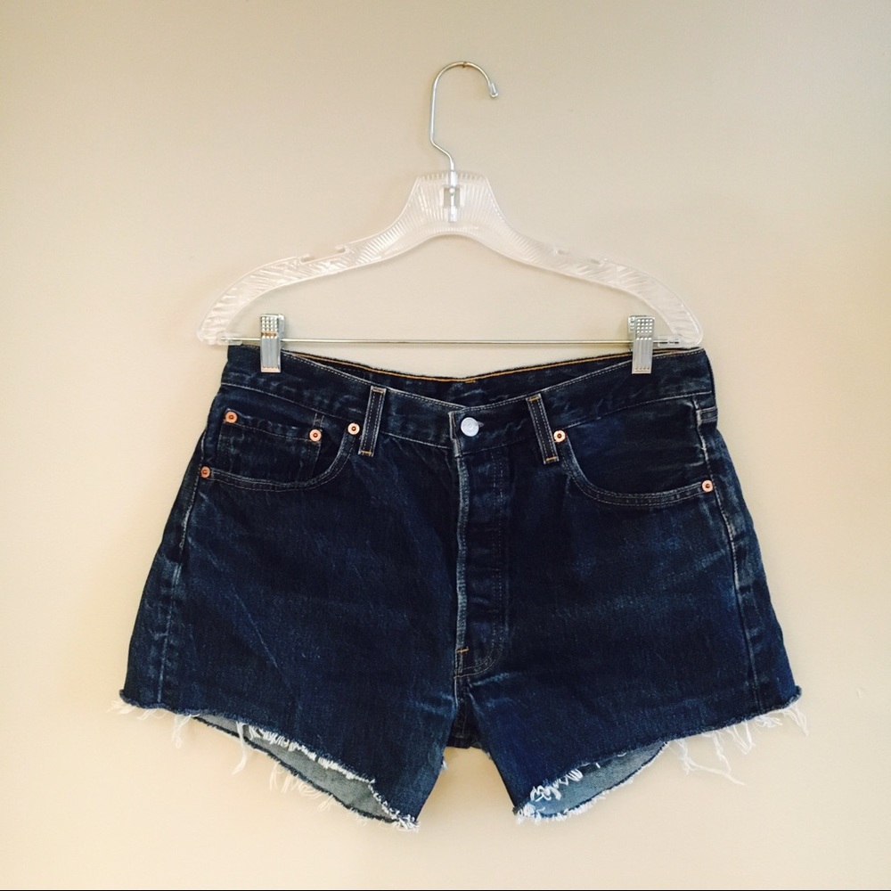 Vintage Levi’s distressed cut off shorts, high Waist
